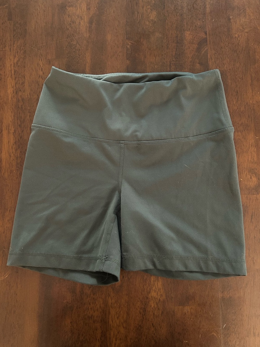 Yogalicious Grey High-Waist Bike Shorts
